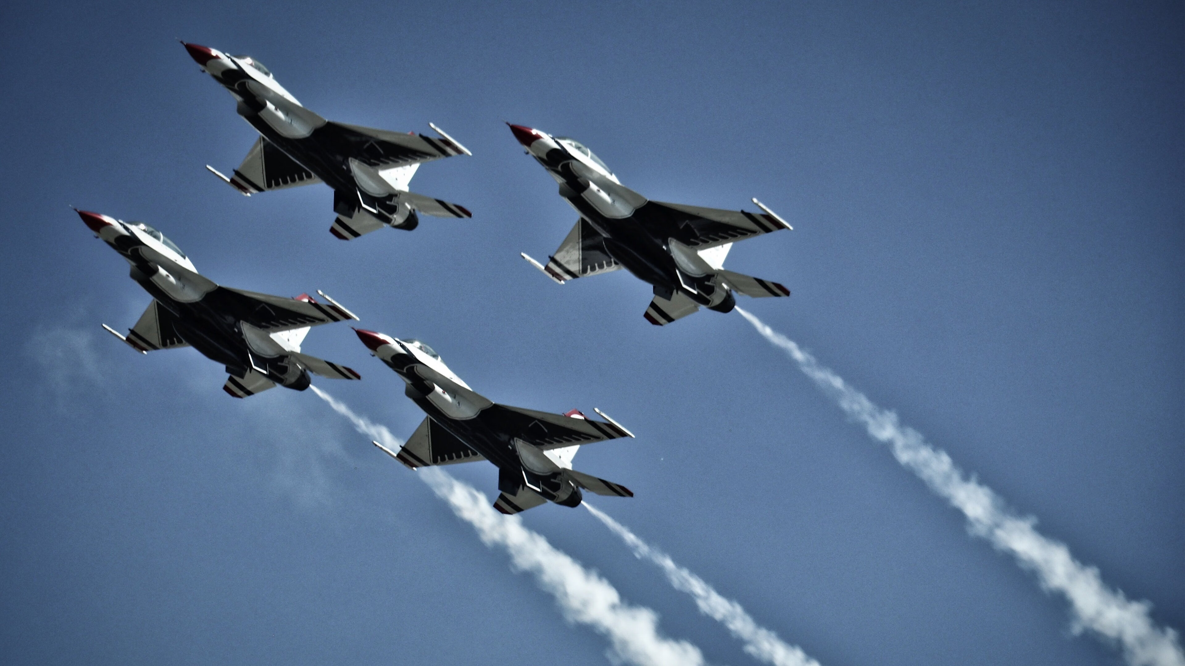 开云电竞中国-“英超新星崭露头角，逐渐成为球队核心”，2020英超十大新星